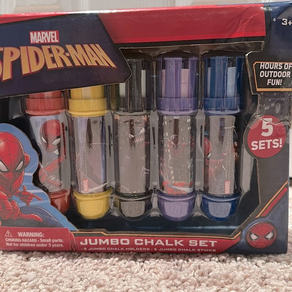 MARVEL SPIDER-MAN JUMBO CHALK SET 5 - Picture 1 of 2